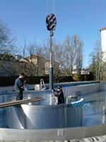 Montage Hebezylinder in Schwimmbad